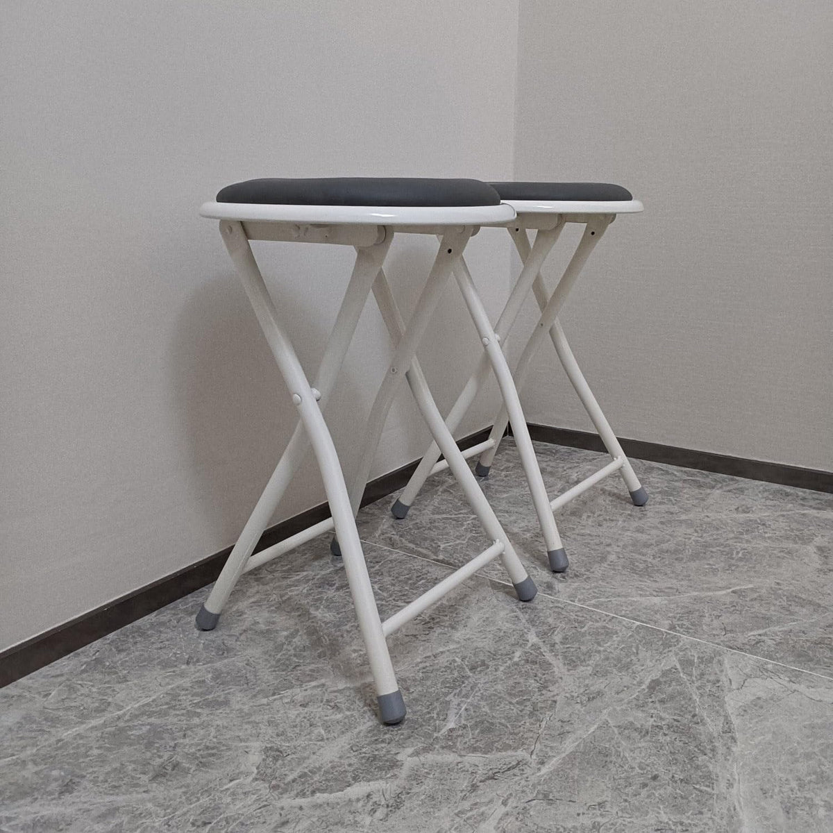 Folding Bar Stool Y371286