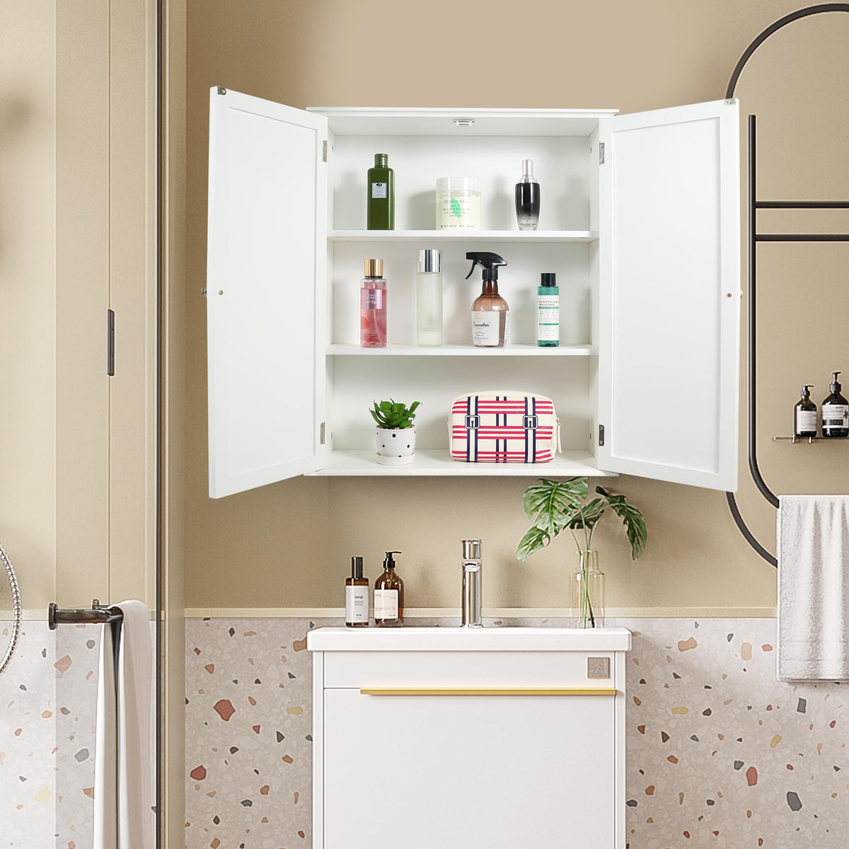 Bathroom Cabinet Wall Mounted P862