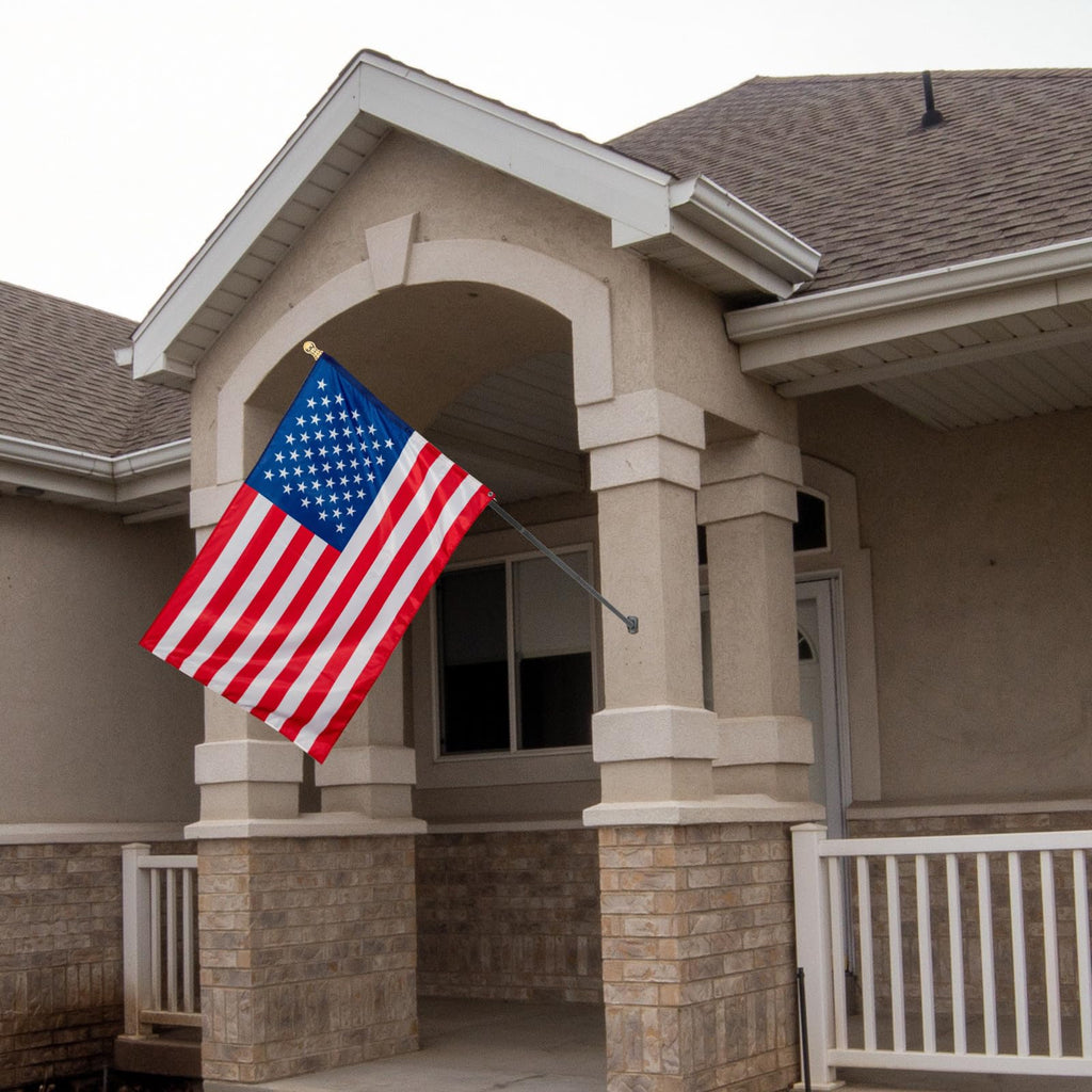Rotating Flag Pole W432