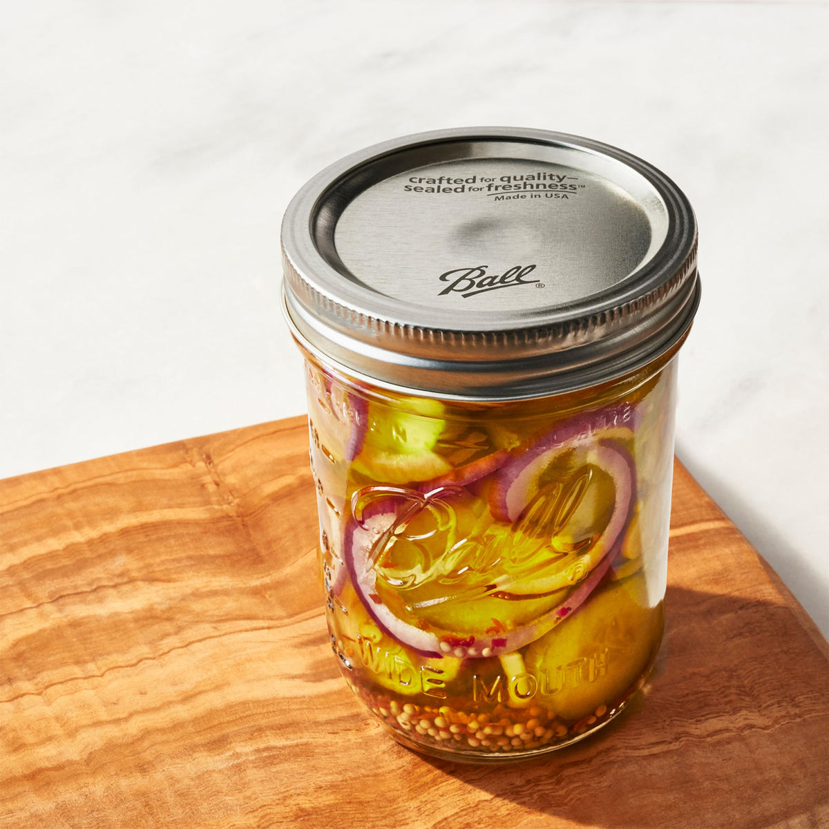 8 Glass Clear Jars with Lids & Bands J12120